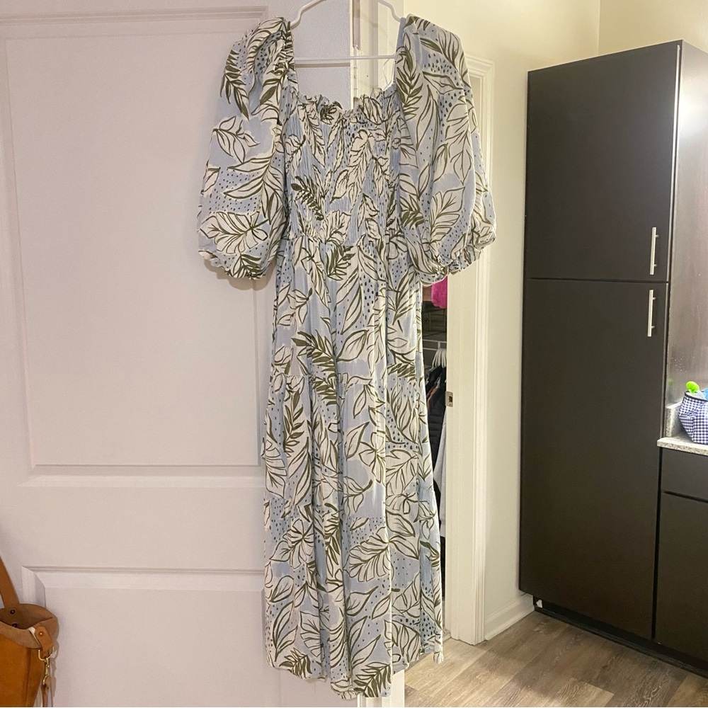 Karlie Leaf Print Maxi Dress